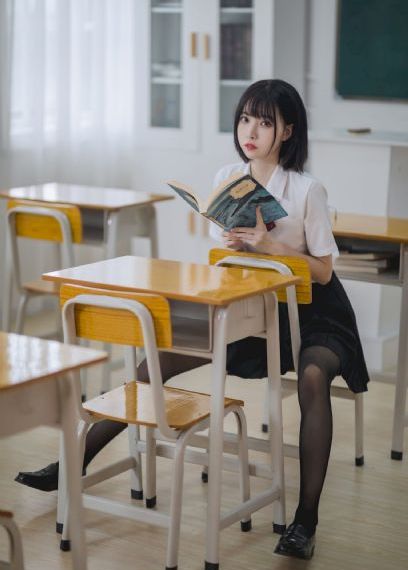 年轻的朋友妻子电影