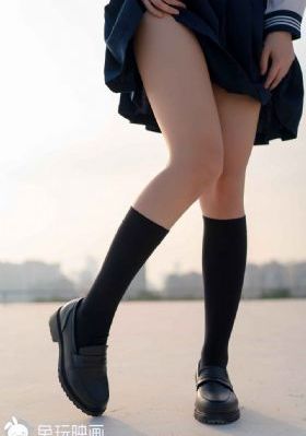 美丽的保姆