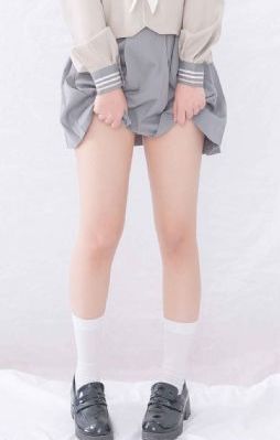 年轻的妈妈的朋友