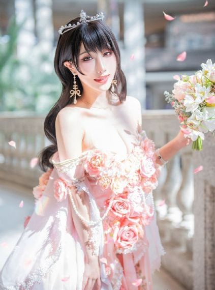 和两个小婕子做受hd