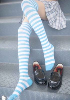 隔壁女生