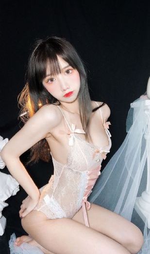 玫瑰冠冕短剧免费观看