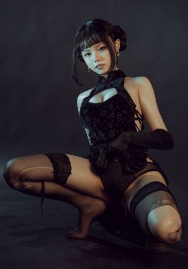 裙子里的怪兽