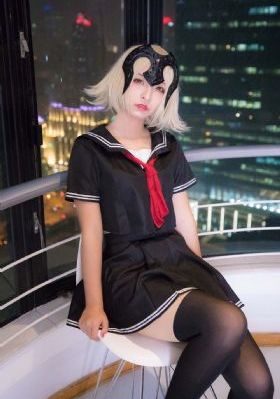 我是娇小魅魔的仆人